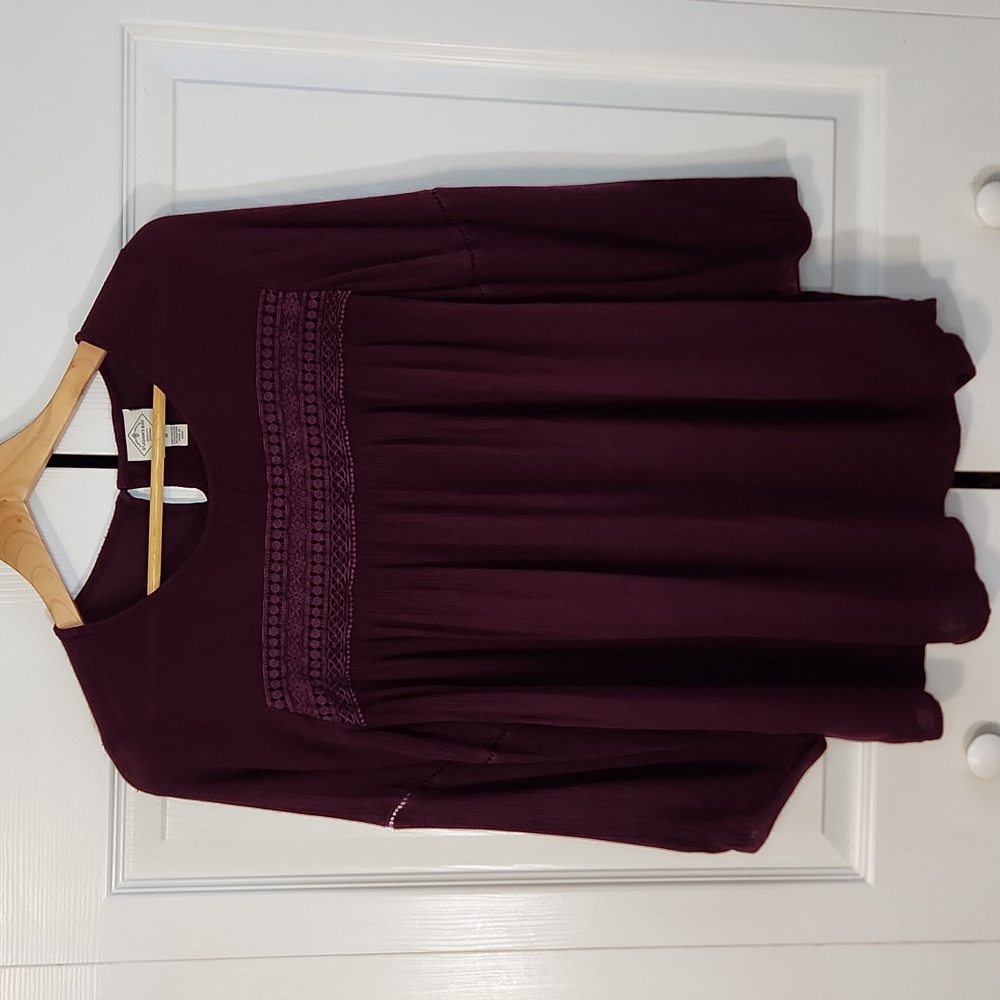 St. John's Womems Burgundy Lace Trim 3/4 Sleeve Blouse Size Med Boho Cottagecore
